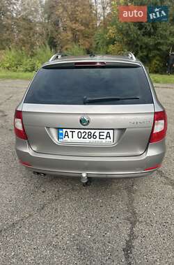 Універсал Skoda Superb 2011 в 