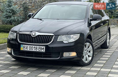 Лифтбек Skoda Superb 2010 в 