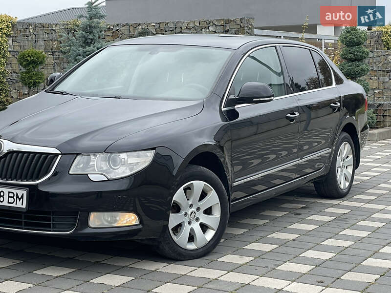 Лифтбек Skoda Superb 2010 в Стрые