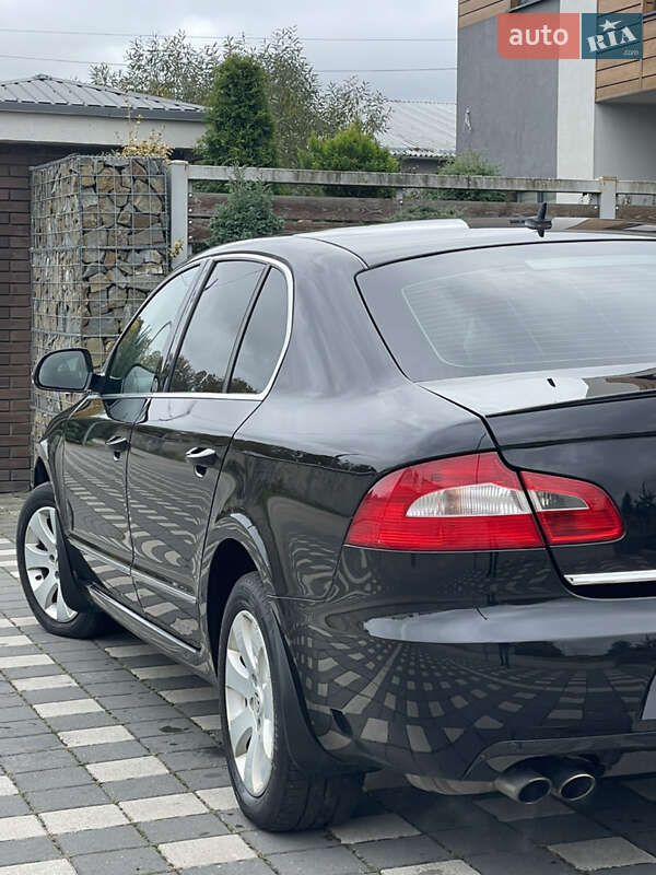 Лифтбек Skoda Superb 2010 в Стрые