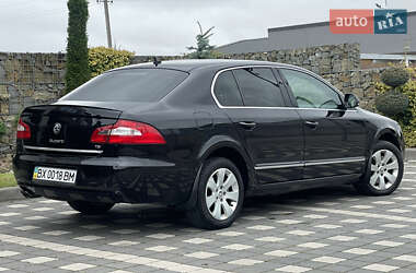 Лифтбек Skoda Superb 2010 в 