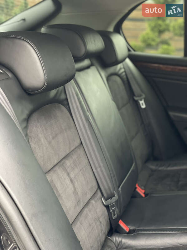 Лифтбек Skoda Superb 2010 в Стрые