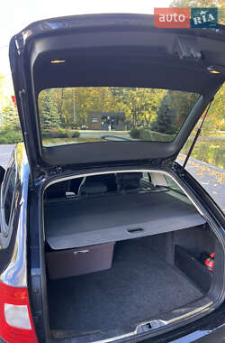 Універсал Skoda Superb 2012 в  фото 16 Універсал Skoda Superb 2012 в