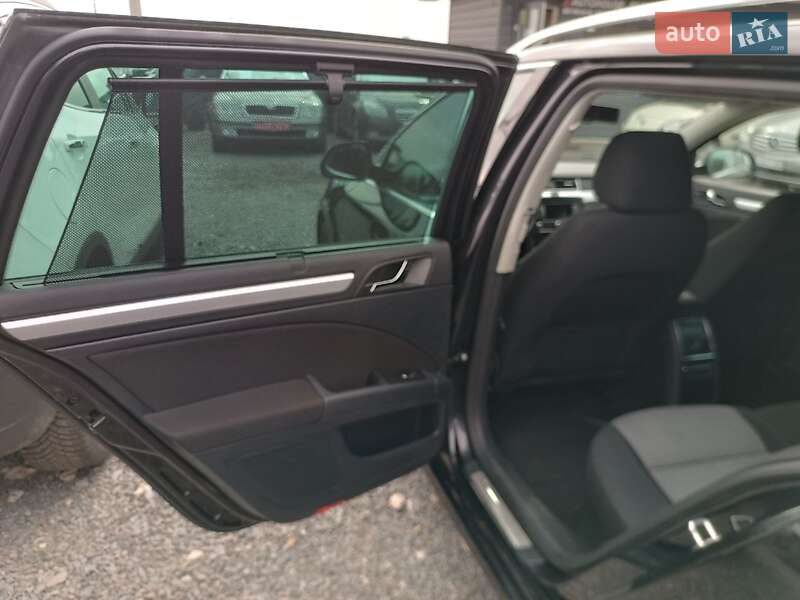 Универсал Skoda Superb 2012 в Ровно фото 19 Универсал Skoda Superb 2012 в Ровно