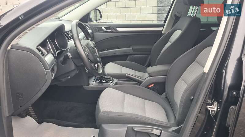 Универсал Skoda Superb 2012 в Ровно фото 38 Универсал Skoda Superb 2012 в Ровно