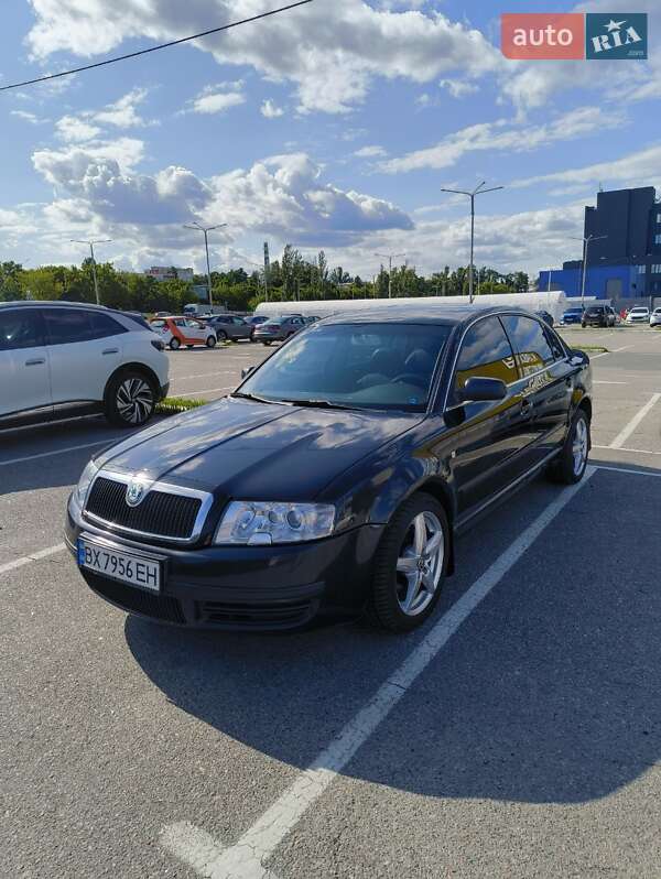 Skoda Superb 2006