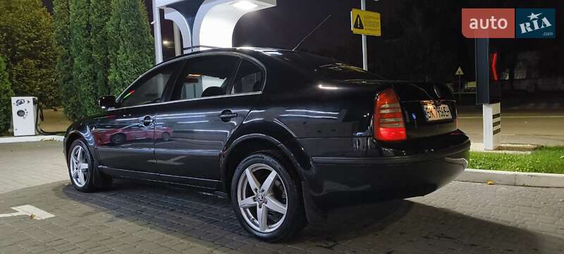 Лифтбек Skoda Superb 2006 в Киеве