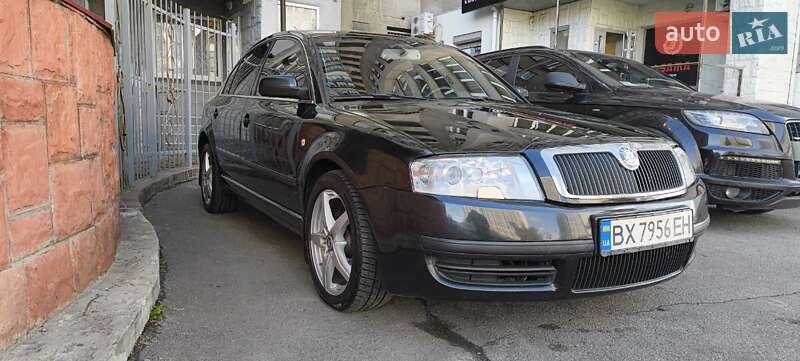 Лифтбек Skoda Superb 2006 в Киеве