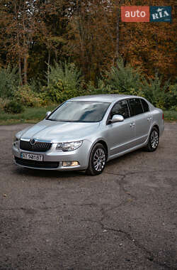 Skoda Superb 2012