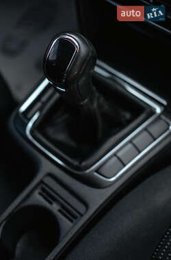 Лифтбек Skoda Superb 2012 в 