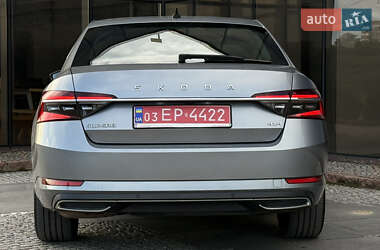 Лифтбек Skoda Superb 2022 в 