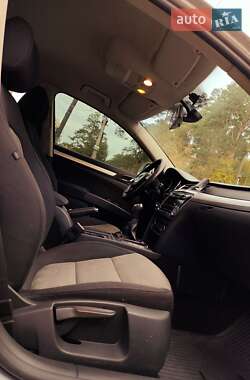 Універсал Skoda Superb 2010 в 