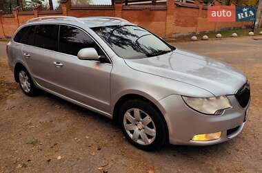 Універсал Skoda Superb 2010 в 