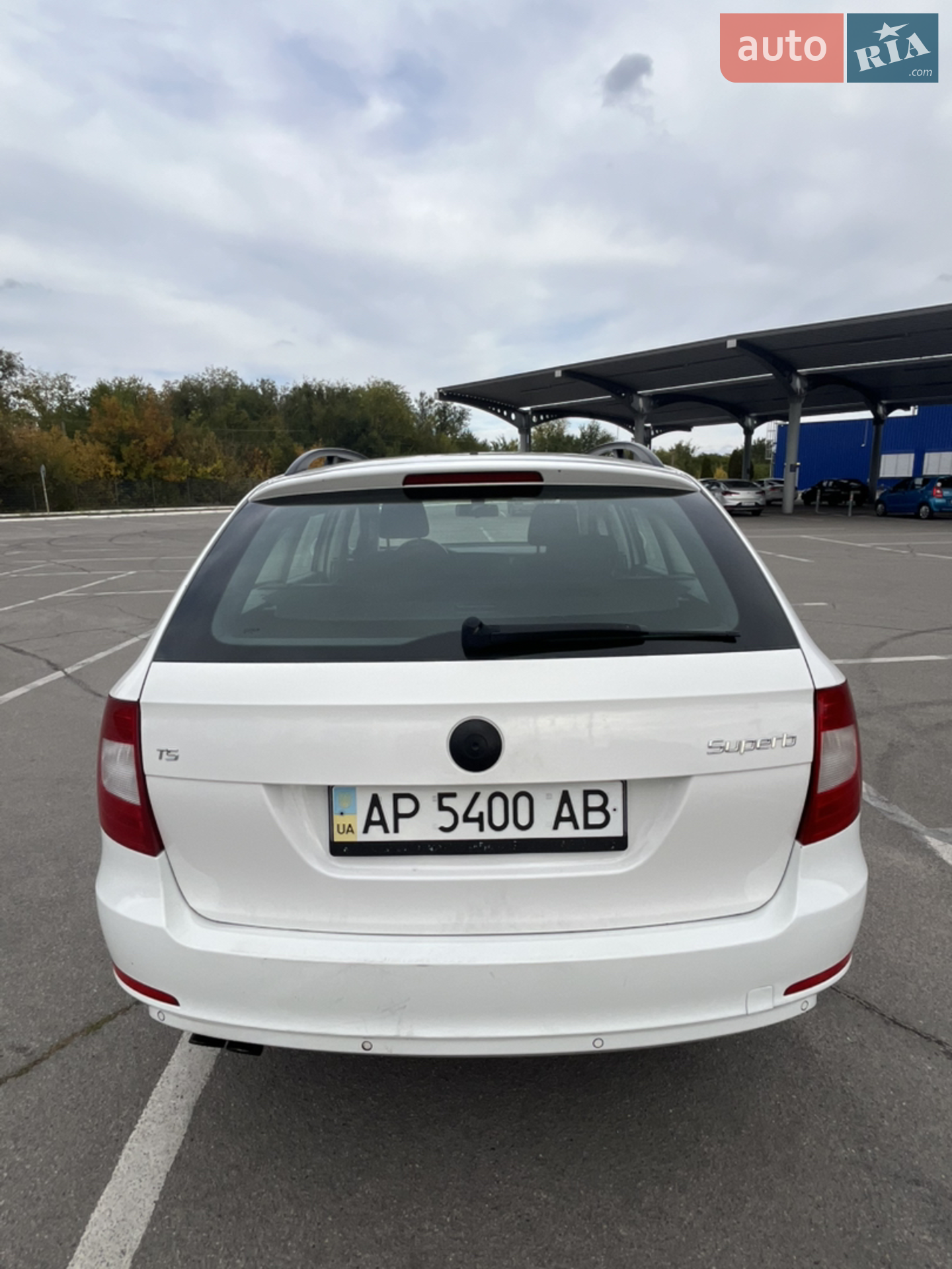 2012 Skoda Superb - мініатюра 4