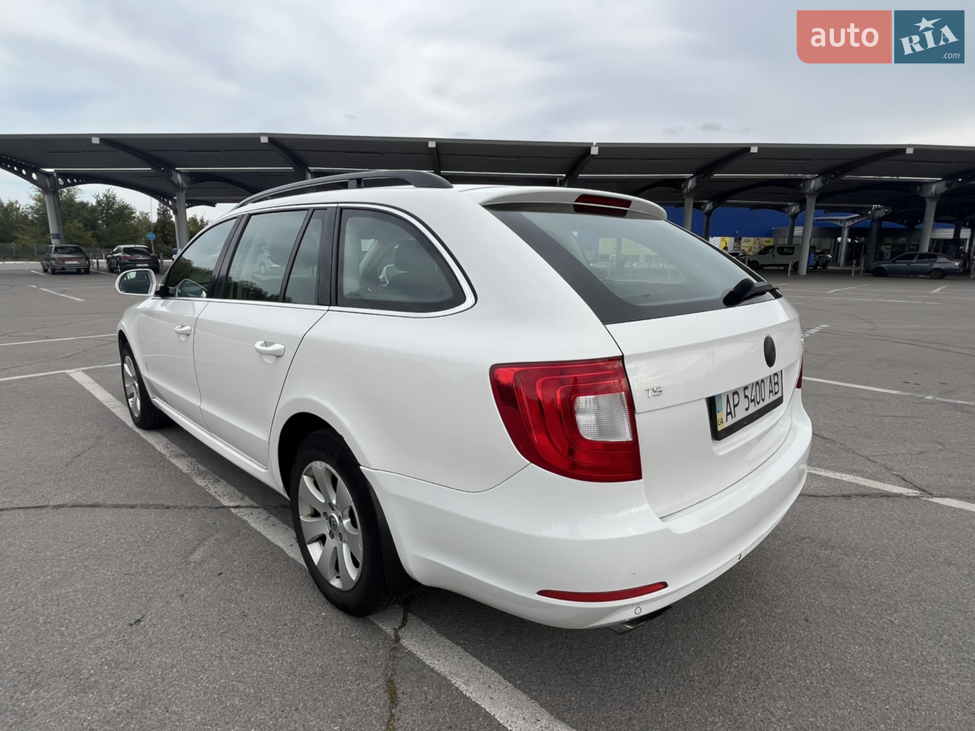 2012 Skoda Superb - мініатюра 5