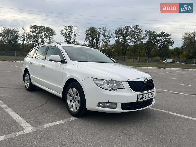 Универсал Skoda Superb 2012 в Запорожье фото Универсал Skoda Superb 2012 в Запорожье