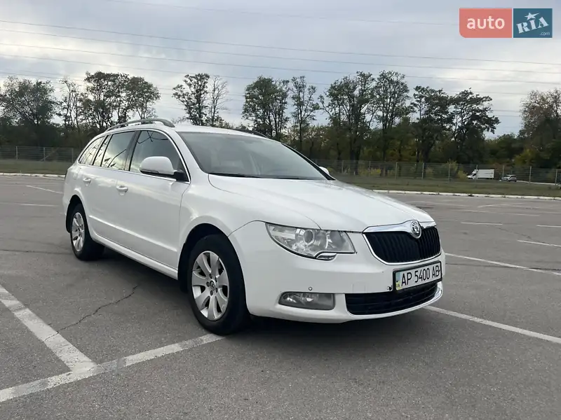 Skoda Superb 2012