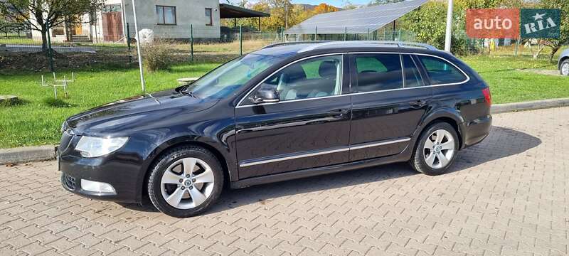 Универсал Skoda Superb 2012 в Косове