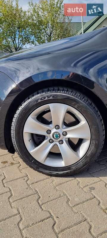 Универсал Skoda Superb 2012 в Косове