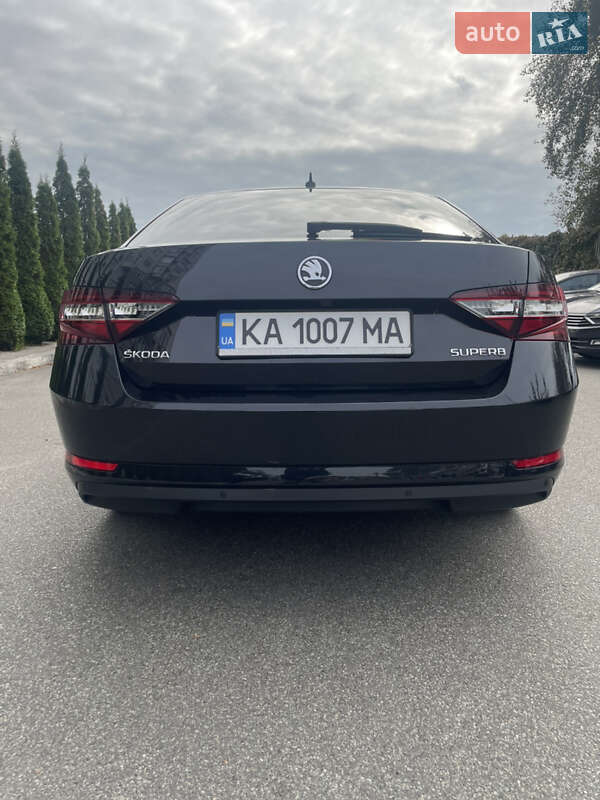 Ліфтбек Skoda Superb 2016 в Києві