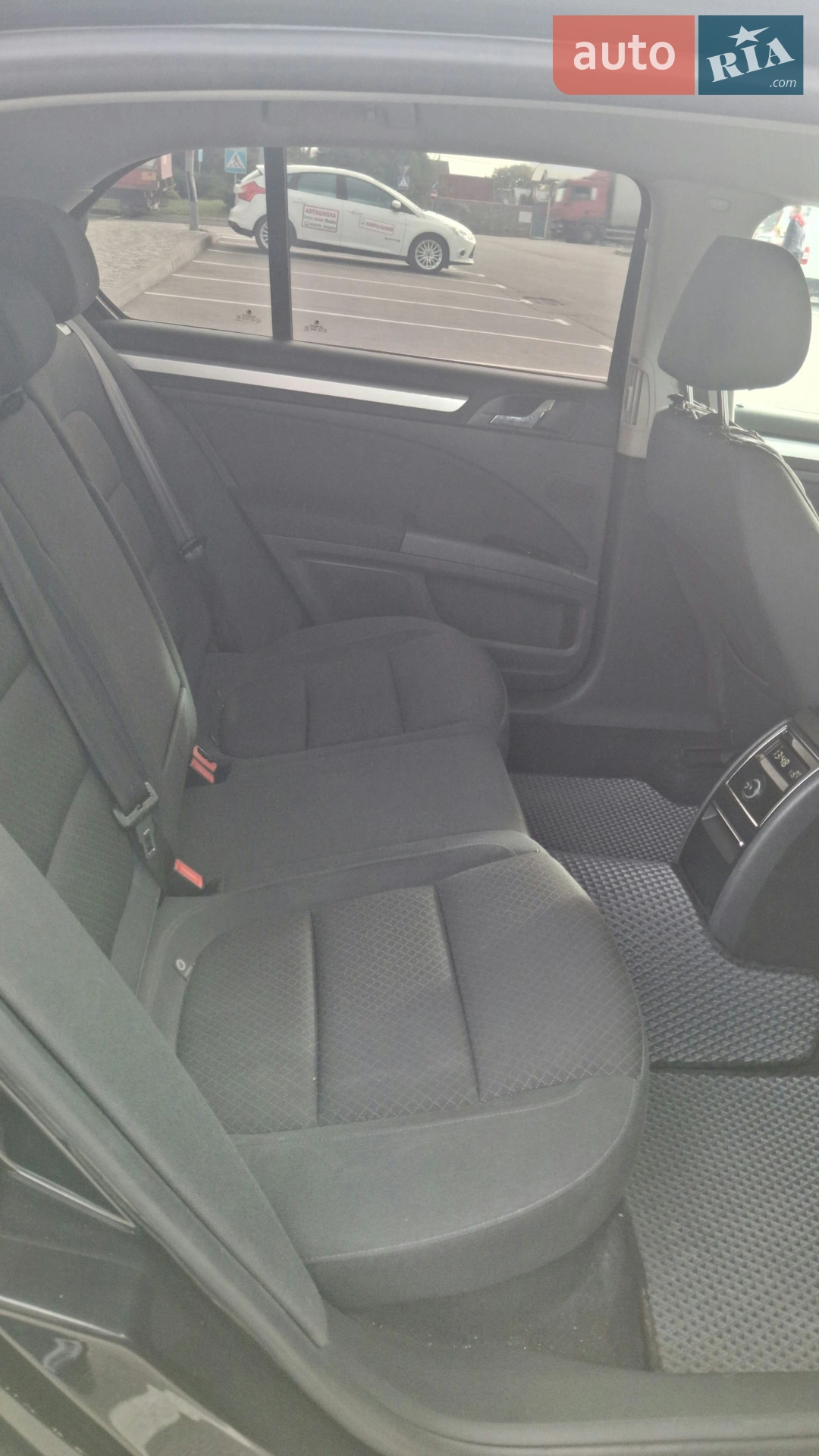 2013 Skoda Superb - мініатюра 22