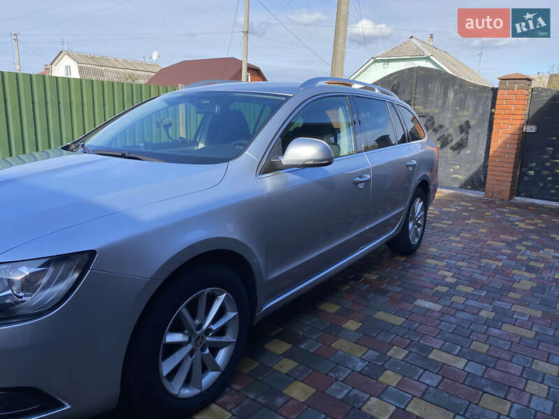 Універсал Skoda Superb 2014 в Коростені