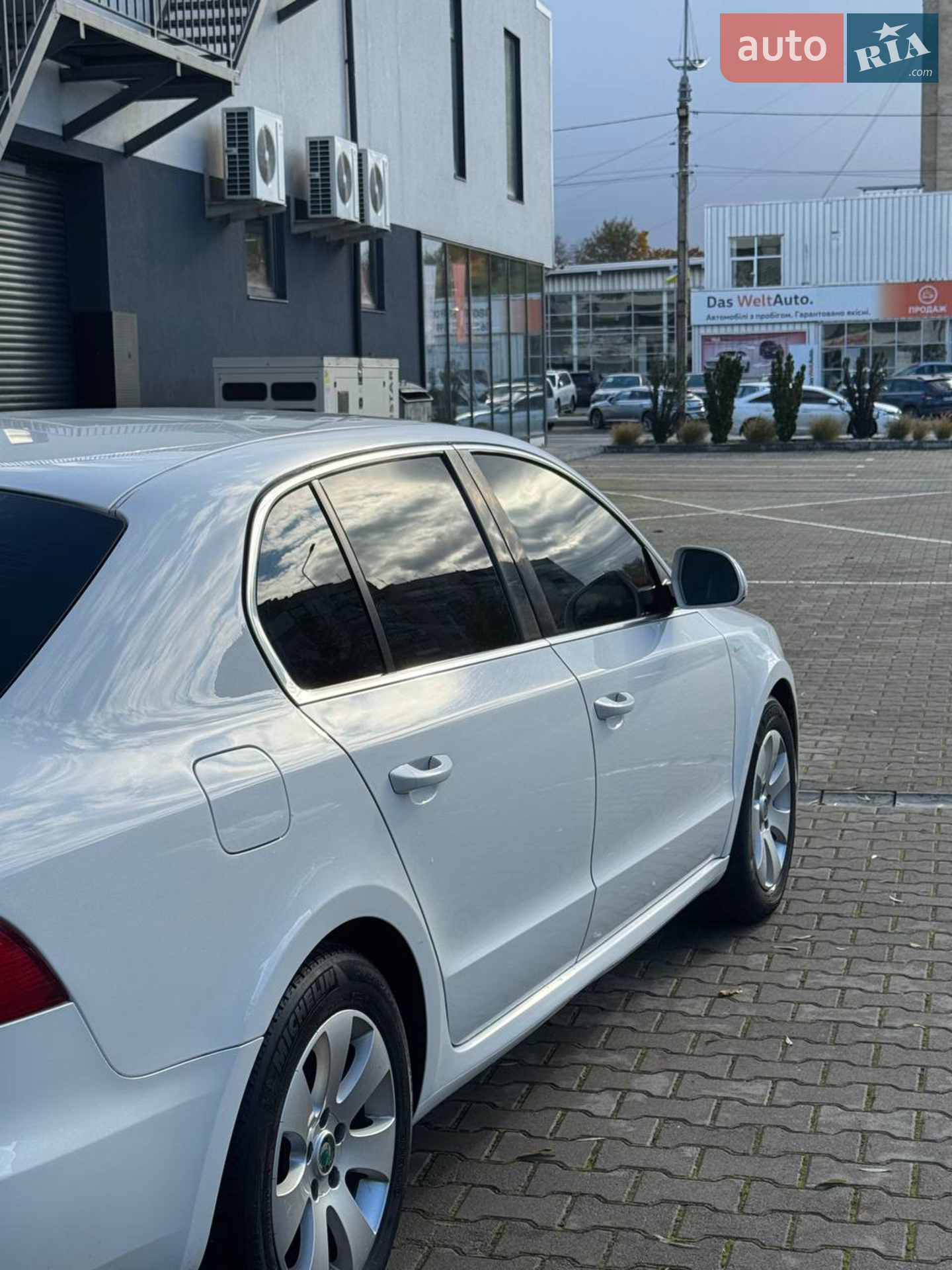 2012 Skoda Superb - мініатюра 8