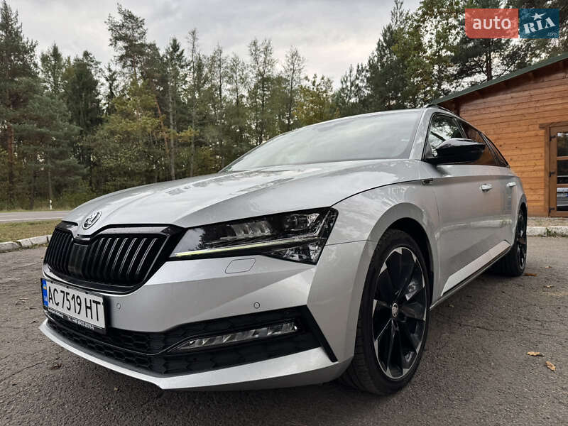 Универсал Skoda Superb 2021 в Луцке