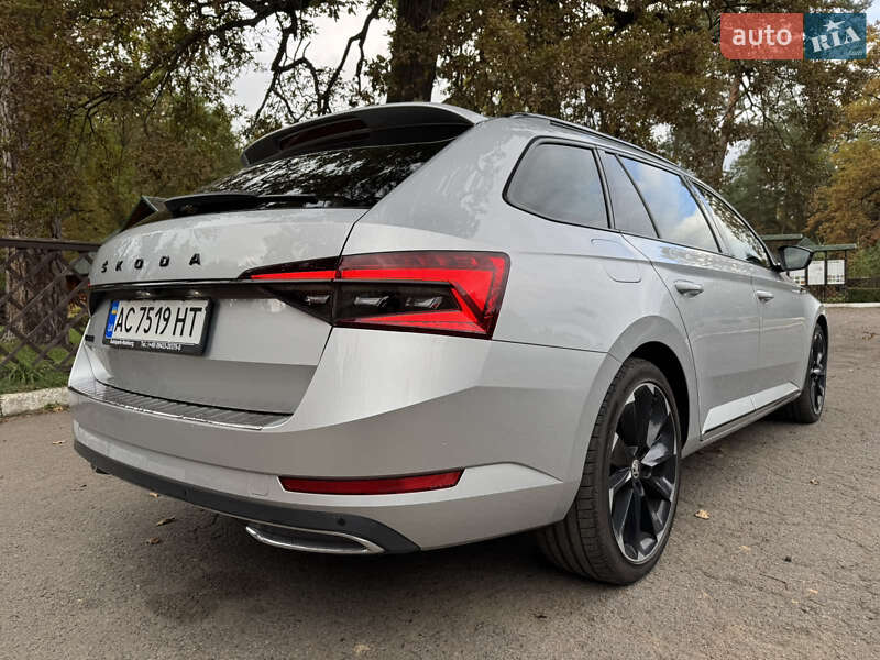 Универсал Skoda Superb 2021 в Луцке