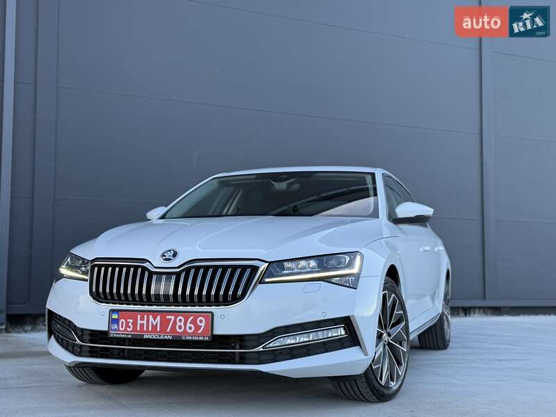 Ліфтбек Skoda Superb 2022 в Києві