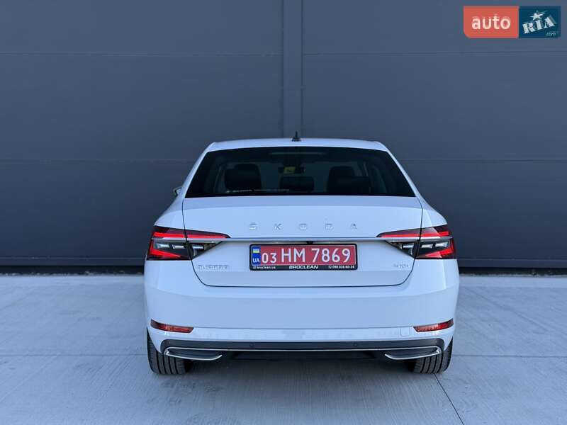 Ліфтбек Skoda Superb 2022 в Києві