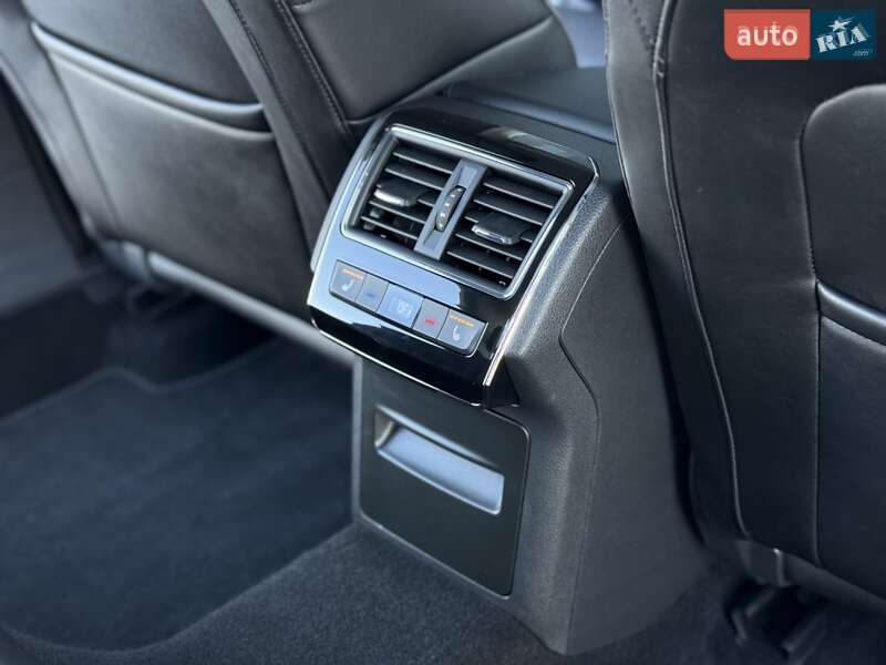 Ліфтбек Skoda Superb 2022 в Києві