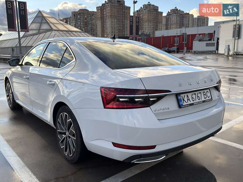 Ліфтбек Skoda Superb 2022 в Києві