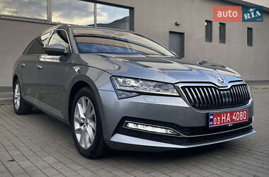 Універсал Skoda Superb 2020 в 