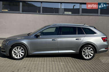 Універсал Skoda Superb 2020 в 