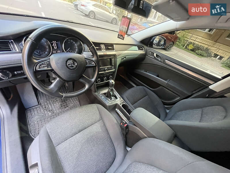 Універсал Skoda Superb 2014 в Києві