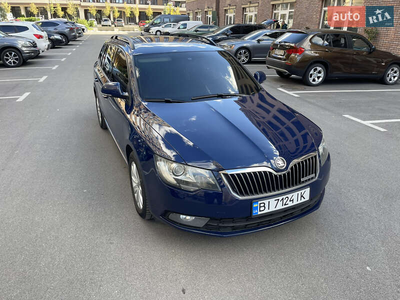 Універсал Skoda Superb 2014 в Києві