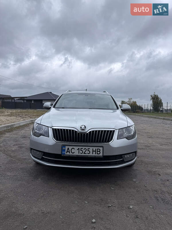 Универсал Skoda Superb 2013 в 