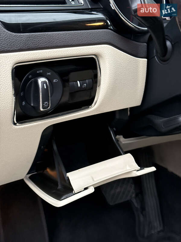 Універсал Skoda Superb 2013 в Ковелі