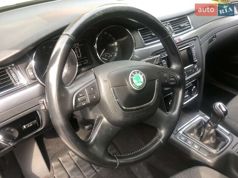 Универсал Skoda Superb 2012 в Каменец-Подольском фото 3 Универсал Skoda Superb 2012 в Каменец-Подольском