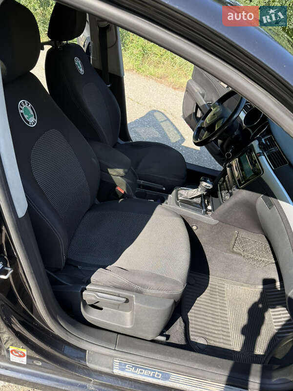 Лифтбек Skoda Superb 2010 в Киеве фото 10 Лифтбек Skoda Superb 2010 в Киеве