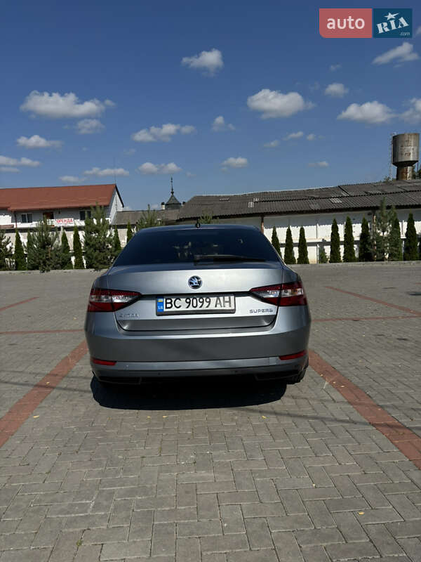 Ліфтбек Skoda Superb 2016 в Золочеві фото 10 Ліфтбек Skoda Superb 2016 в Золочеві
