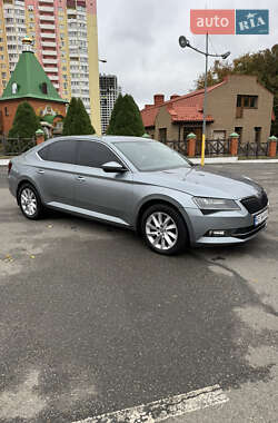 Skoda Superb 2016