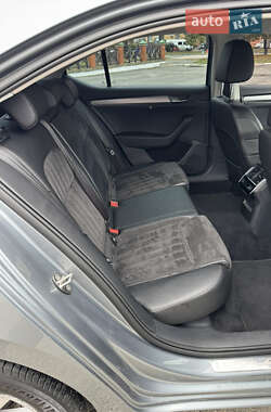 Лифтбек Skoda Superb 2016 в 