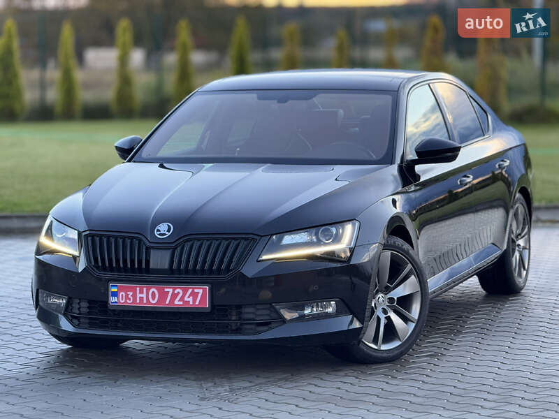 Ліфтбек Skoda Superb 2017 в Луцьку