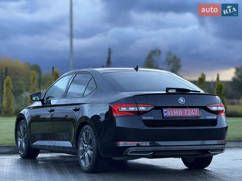 Ліфтбек Skoda Superb 2017 в Луцьку