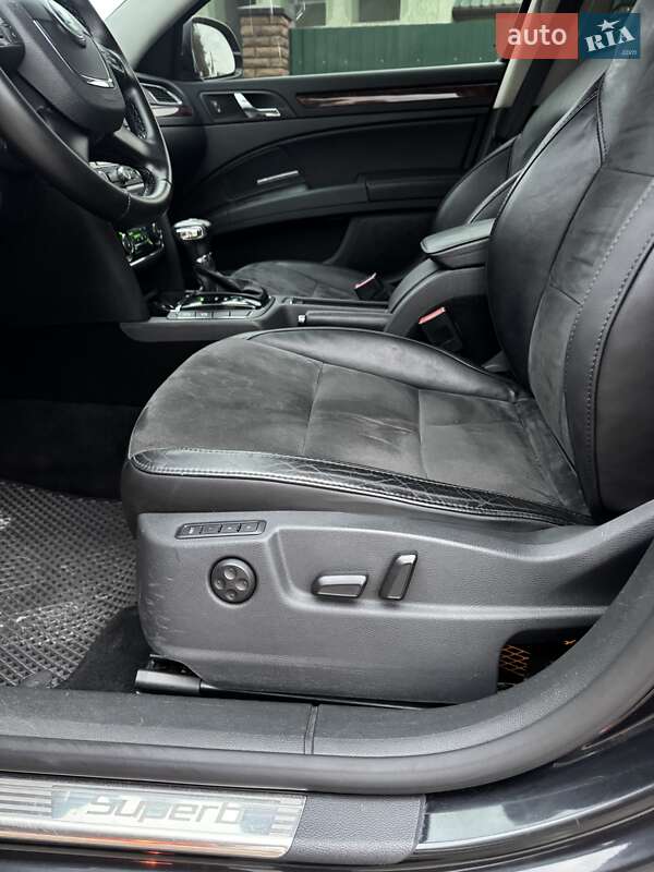 Универсал Skoda Superb 2011 в Львове фото 8 Универсал Skoda Superb 2011 в Львове