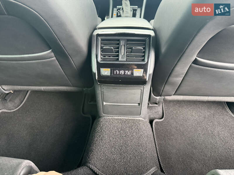 Универсал Skoda Superb 2018 в Львове