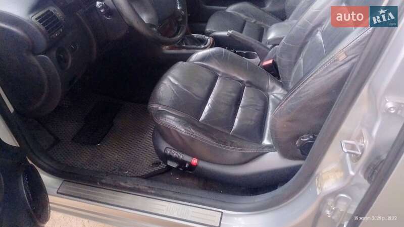 Лифтбек Skoda Superb 2006 в Запорожье