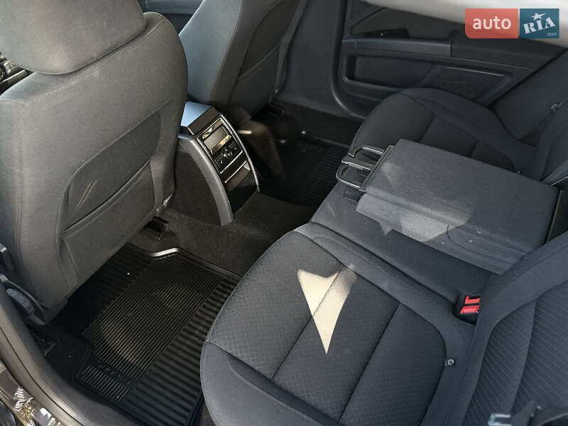 Универсал Skoda Superb 2014 в Кременце фото 71 Универсал Skoda Superb 2014 в Кременце